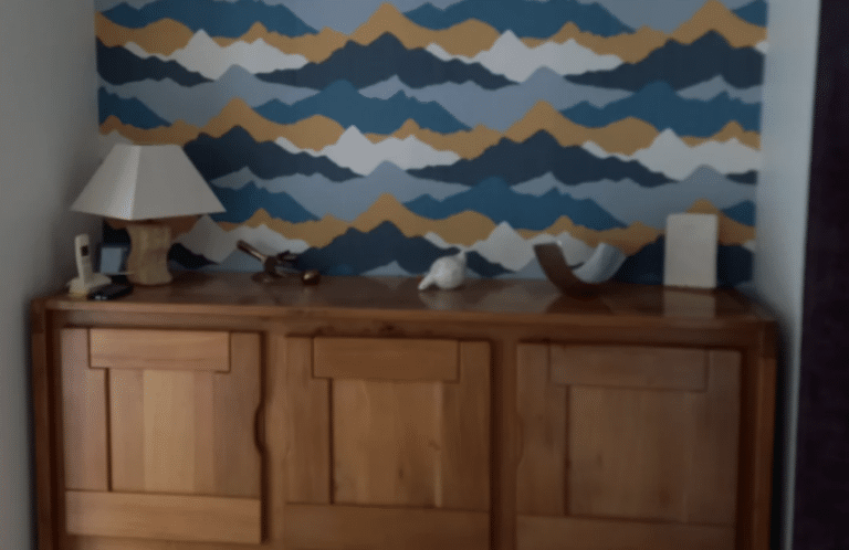 Rénovation salon moderne avec peinture bleu à Quimper 2